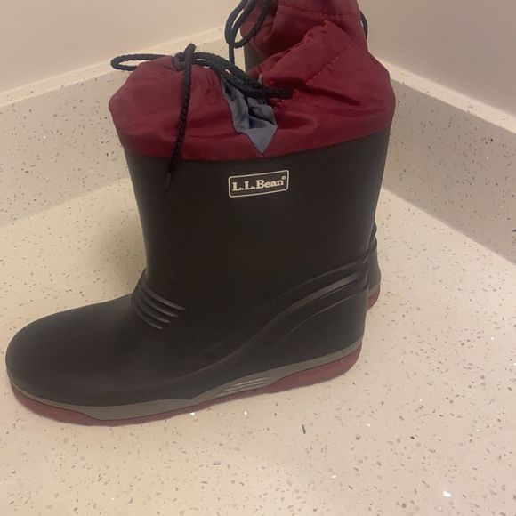 Women’s L.L bean size 9 winter weather proof boots black& red - Picture 6 of 8
